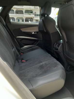 Peugeot  3008 Gt image 7