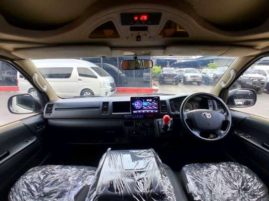 HIACE 9L COMMUTER,DIESEL,2019 image 8