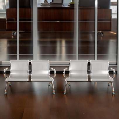 3-Link Reception Bench image 4