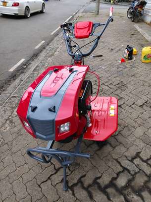 14-horsepower Jiadi diesel power tiller and walking tractor image 4