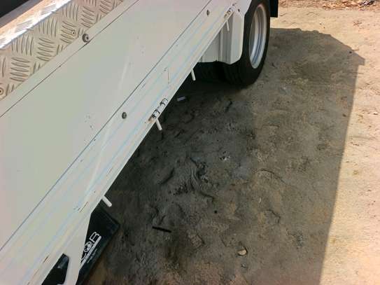 Toyota Dyna 3tones image 5