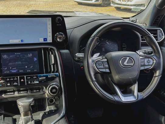 Lexus LX 6000 , 2020 model image 9