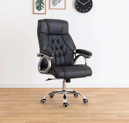 High-Back Executive Office Leather Seat image 4