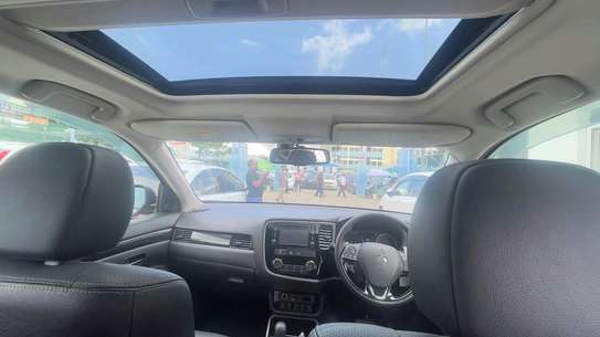 Mitsubish outlander  2019model Sunroof image 8