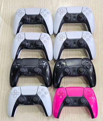 Xuk ps5 pads available.. image 4