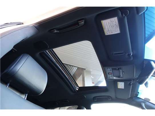 2020 TOYOTA LANDCRUISER image 9