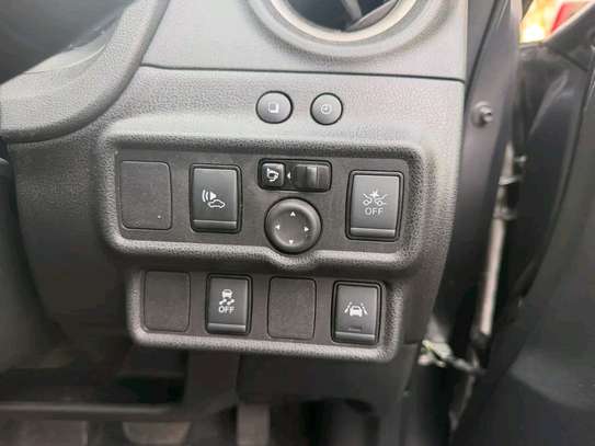 Nissan note empower image 5