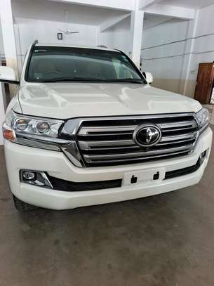 Toyota landcruiser ZX 2018 image 10