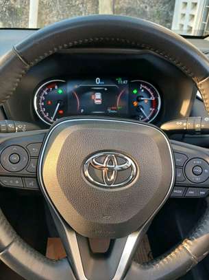 TOYOTA RAV4 G Z PACKAGE 2020MODEL SUNROOF image 9