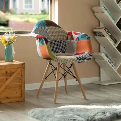 Home Chairs: Eames Patch Chair image 5