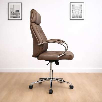 Brown Executive Leather Office Chair image 2