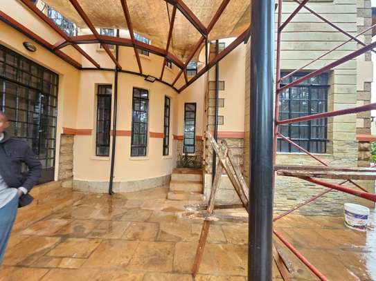 4 Bed Villa with En Suite at Runda image 11