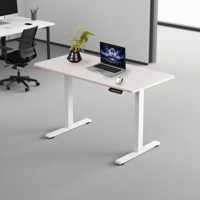 Standing Desk; Height Adjustable Standing Desk in Ogembo image 5