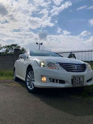 TOYOTA CROWN ROYALSALOON image 8