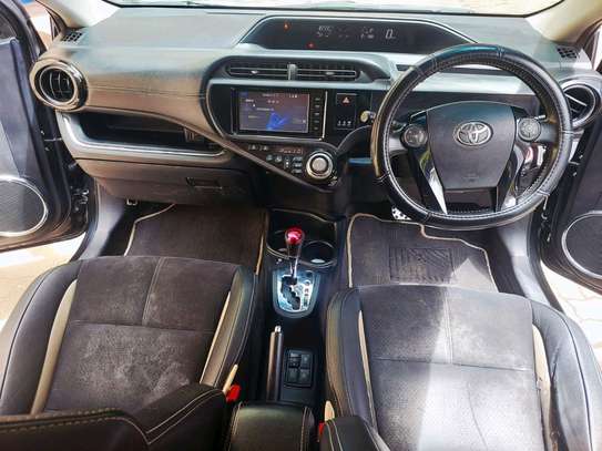 toyota aqua sports used image 6