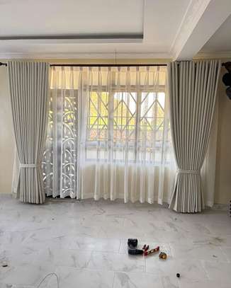Quality curtains set image 3