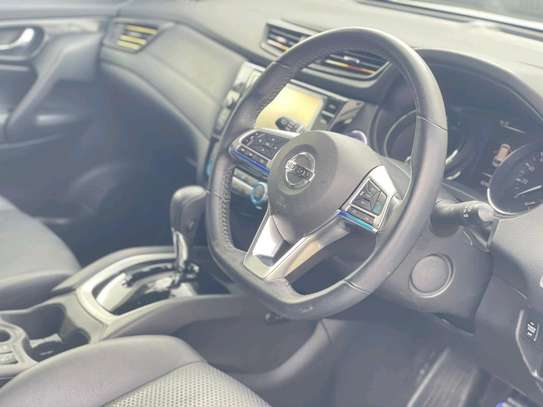 NISSAN X TRAIL SUNROOF 2019MODEL image 4