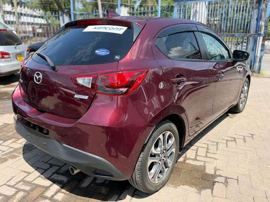 Mazda demio petrol image 4