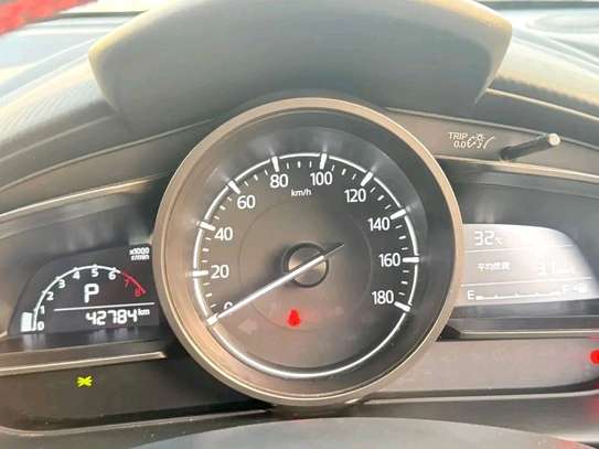 Mazda 2 petrol image 2