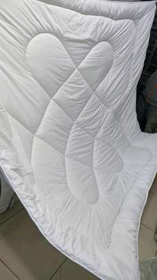 King-size white striped duvet image 6