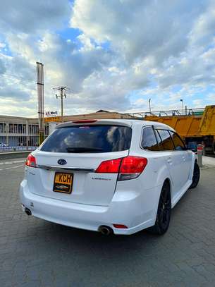 SUBARU LEGACY BR9 image 3