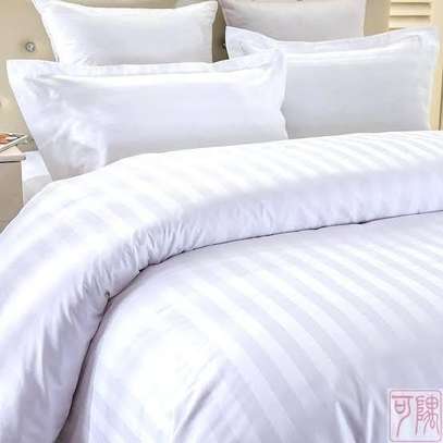 White stripped duvets covers image 5