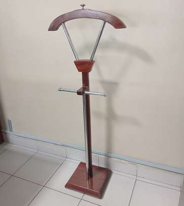 Coat Hangers;Executive Mahogany Coat Hanger In  Mulot image 3