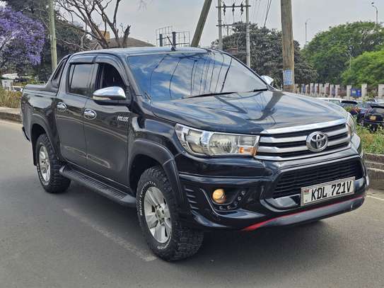 TOYOTA HILUX DOUBLE CABIN 2015MODEL image 3