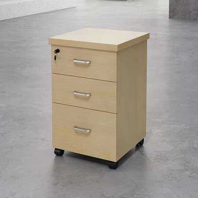3 Drawer Mobile Pedestal Cabinet image 3