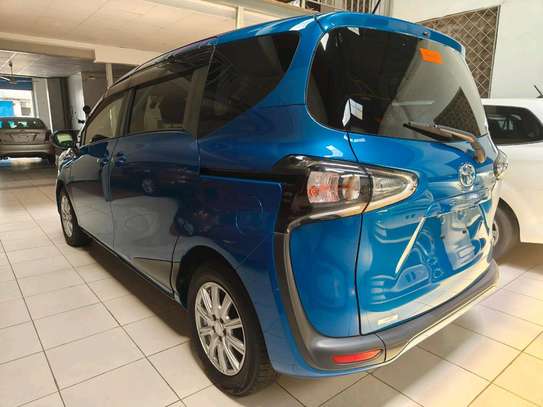Toyota sienta 360camera image 8