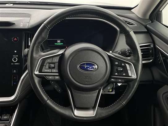 2021 SUBARU OUTBACK image 5