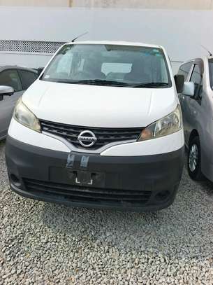 Nissan Nv200 image 2