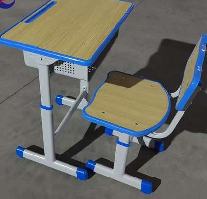 Adjustable Height Kid's Furniture image 11