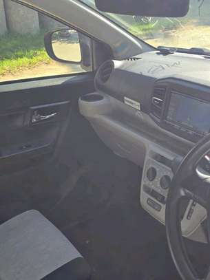 Daihatsu mira image 3