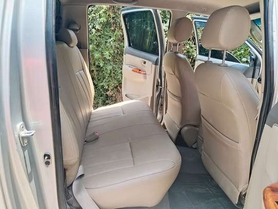 TOYOTA HILUX DOUBLE CAB AUTOMATIC 2013 MODEL image 9