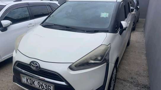TOYOTA SIENTA HYBRID 2016MODEL image 2