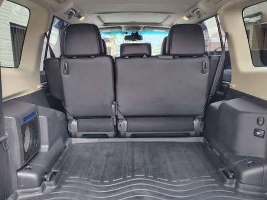 2019 MITSUBISHI PAJERO image 7