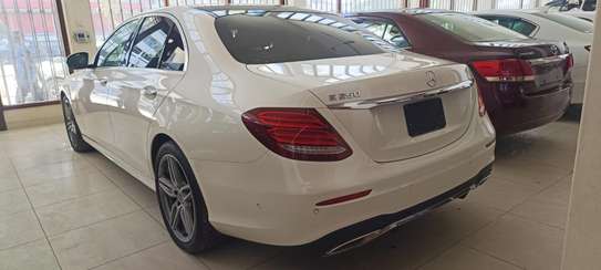 Mercedes Benz E250 2018 image 9