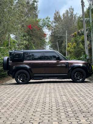 2021 Land Rover defender 110 image 7