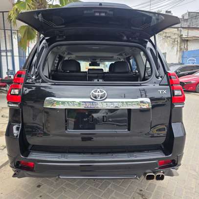 Toyota Prado 2019 Black SUV Spacious Reliable image 10