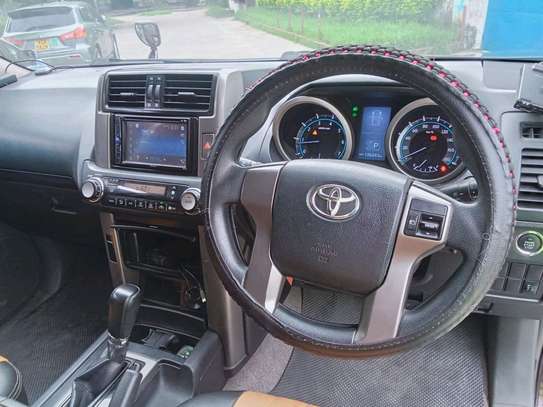 Toyota prado image 5