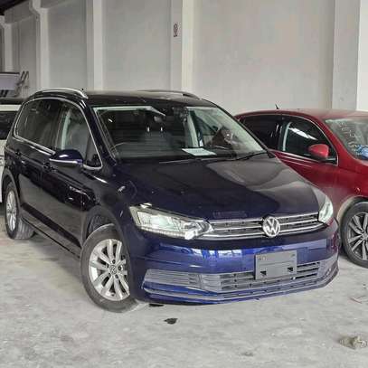 VOLKSWAGEN TOURAN 2019 BLUE image 2