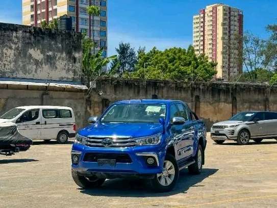 Toyota Hilux Double cabin Revo 2019 blue image 10