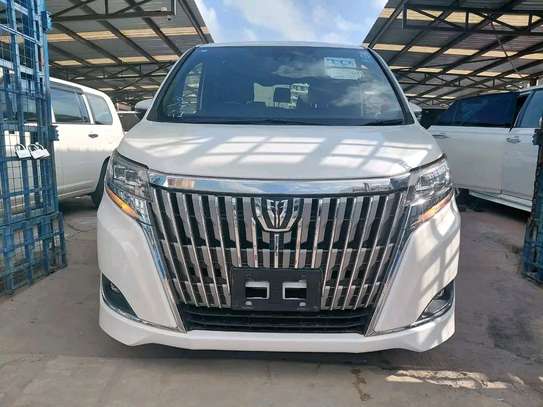 Toyota esquire image 5