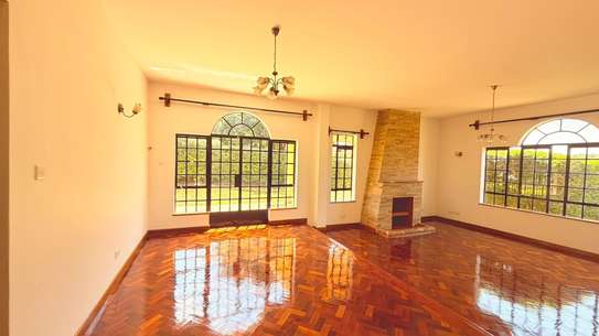 5 Bed Townhouse with En Suite in Kitisuru image 3