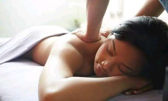 Massage for Ladies Kiambu -Male Therapist image 3