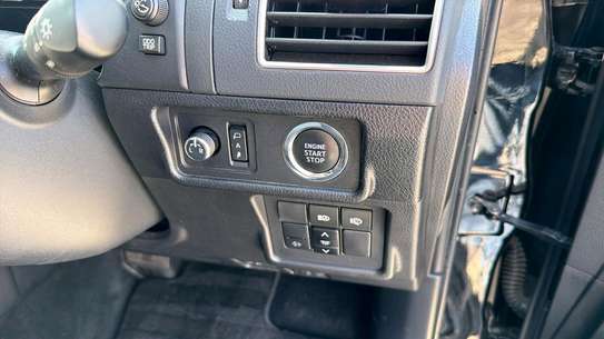Land cruiser prado TXL 2022 model on sale in Kenya image 11