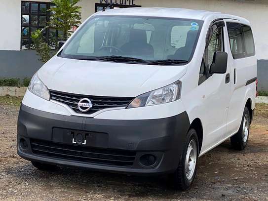 *NISSAN NV200 MANUAL transmission 2019 model. image 3