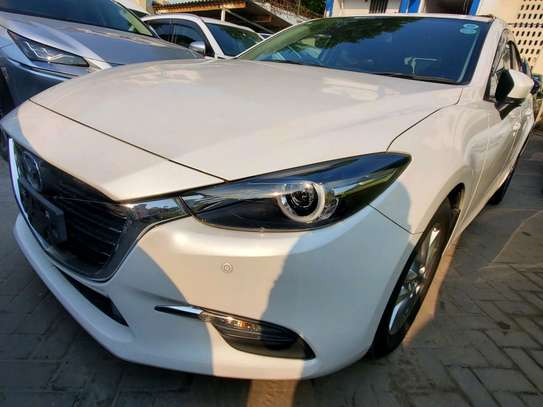 Mazda axela hatback petrol image 7