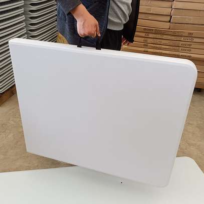 Foldable Table : White Outdoor Meeting Table In Awendo image 5